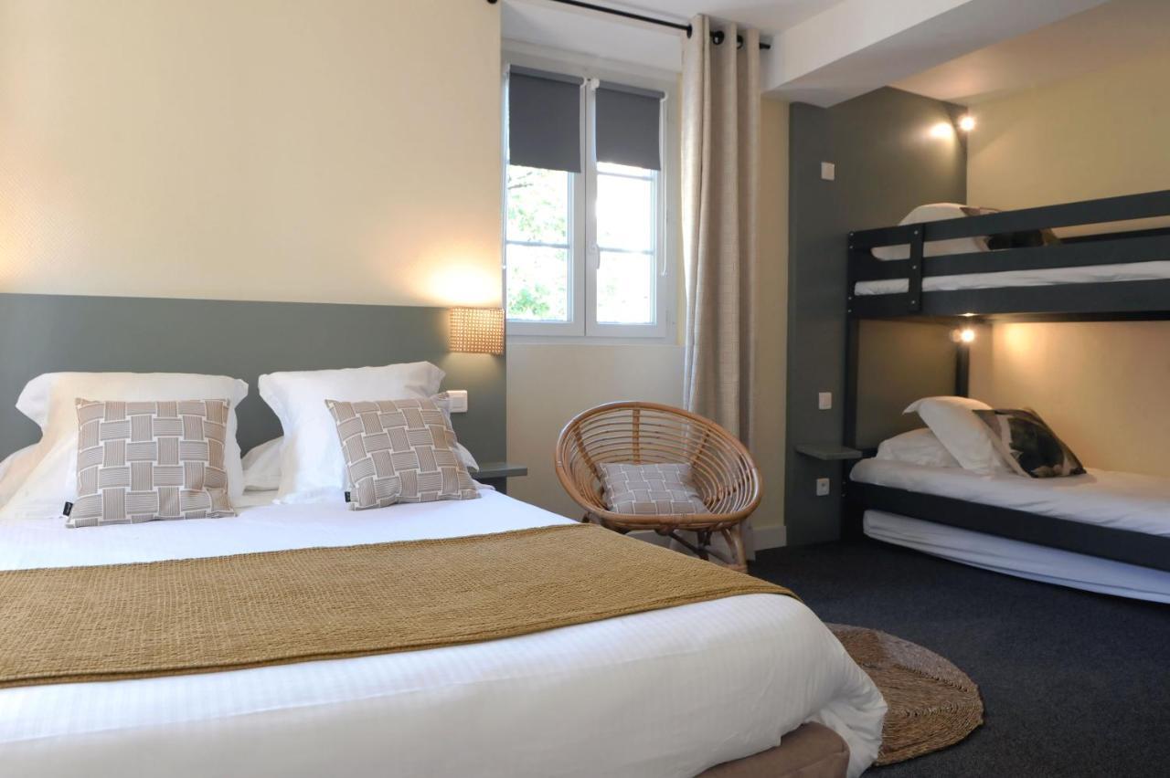 Logis Hotel Du Chene イッツァス エクステリア 写真
