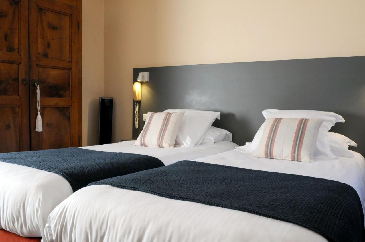 Logis Hotel Du Chene イッツァス エクステリア 写真