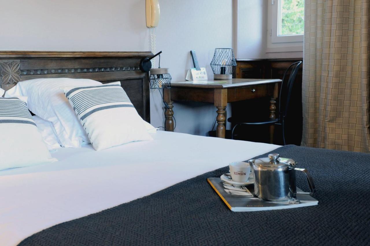 Logis Hotel Du Chene イッツァス エクステリア 写真